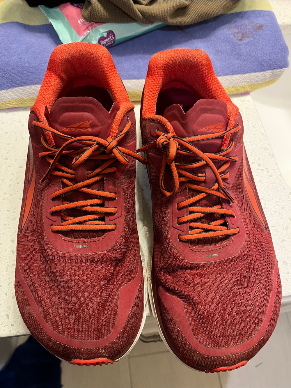 Altra Men's torin 5 maroon Running Shoes - Breathable Lace-Up Trainer